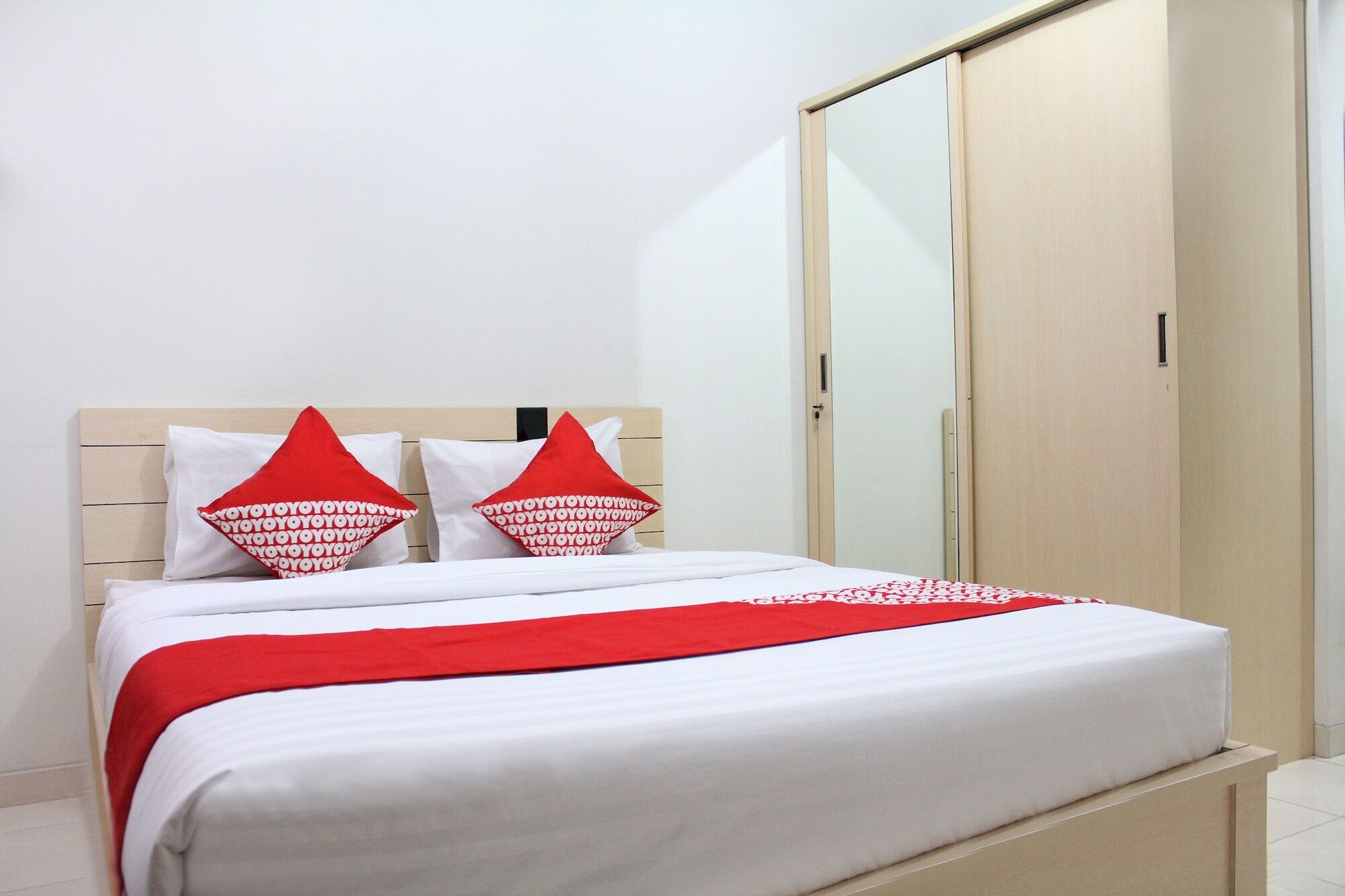 Oyo 266 Margonda Residence 5 Depok Bagian luar foto